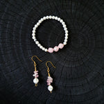 Load image into Gallery viewer, Howlite Rose Dangles
