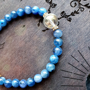 Kyanite Aura